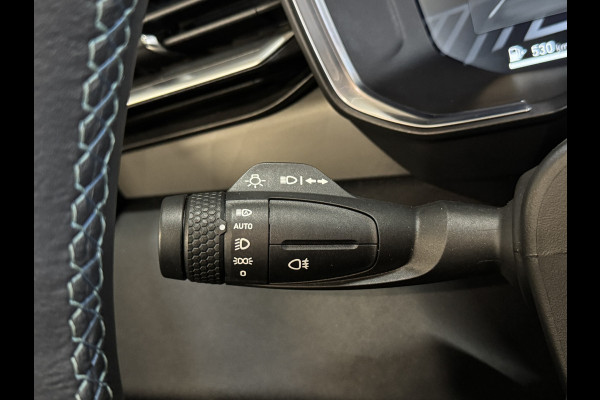 Lynk & Co 01 1.5 | Panoramadak | Adaptive cruise | Camera | Stoelverwarming | Carplay | Sfeerverlichting