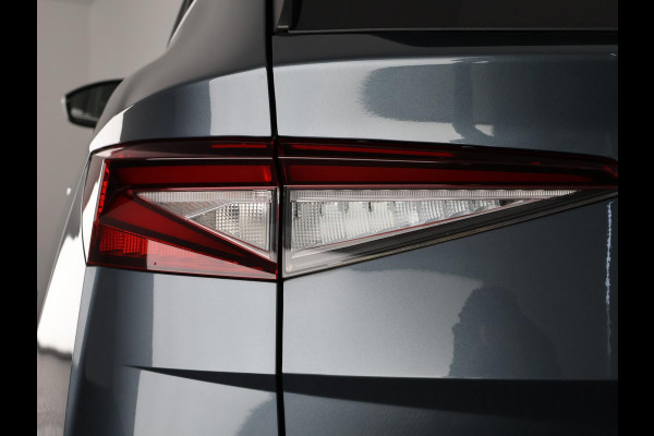 Škoda ENYAQ iV 80 (204PK) ACCU 93%! BEREIK 537KM GARANTIE 4-2031 BLACKLINE. NAVIGATIE . STUURWIEL VERWARMD . PARKEERSENSOREN VOOR & ACHTER .