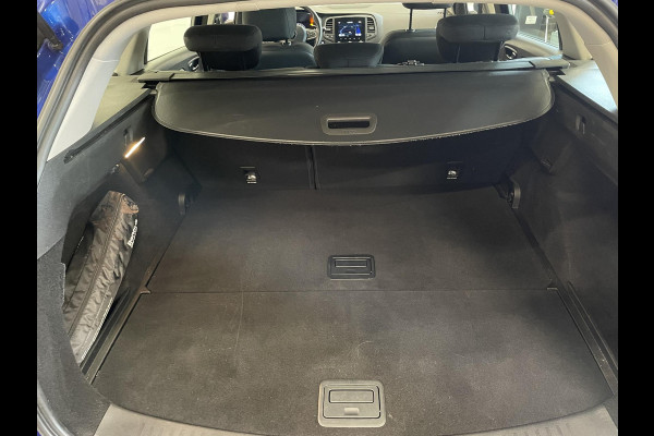 Renault MEGANE Estate 1.3 TCe 140 Equilibre Navigatie Apple Carplay/Android Auto Parkeersensoren Cruise Control Ledverlichting Climate Control