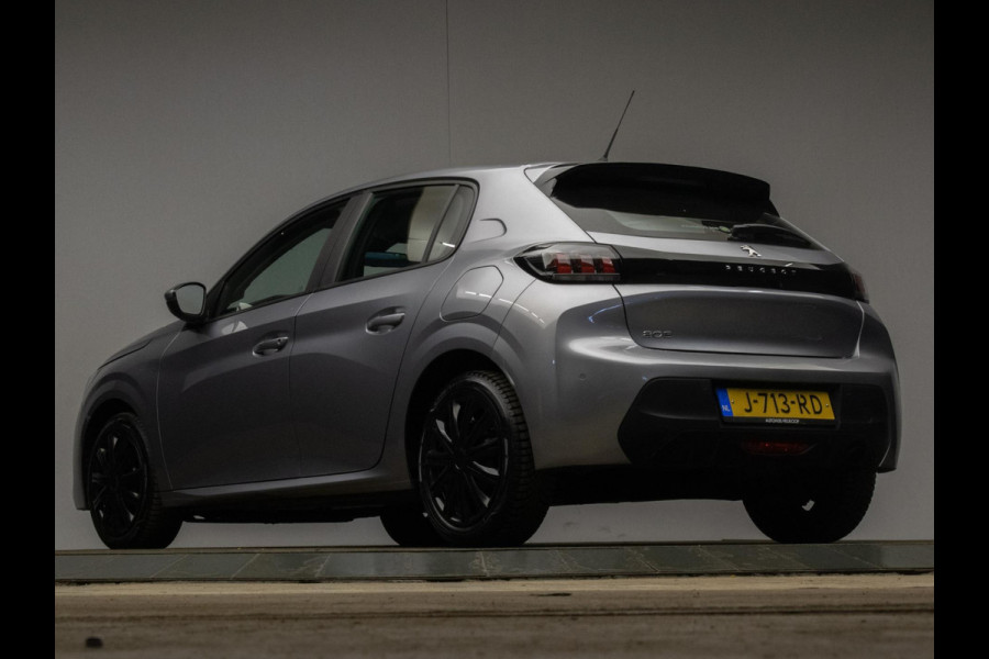Peugeot 208 1.2 PureTech Blue Lease Active Sport (APPLE CARPLAY,NAVI,CRUISE,CLIMATE,PDC,LED,SPORTSTOELEN,NETTE STAAT)