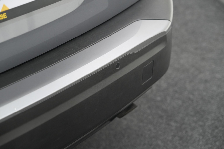 Peugeot 2008 PureTech 100 Allure | Camera | Navigatie | Parkeersensoren | Apple Carplay