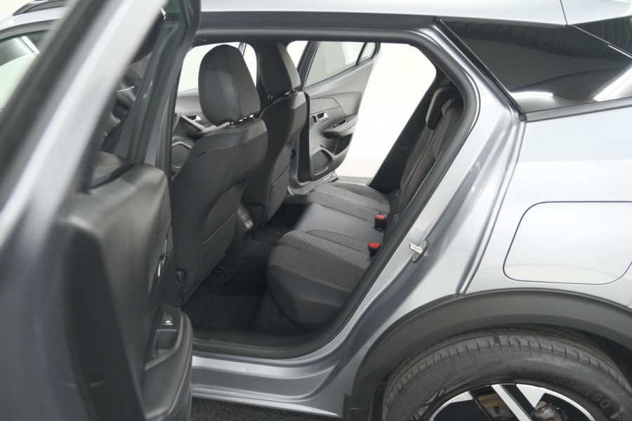 Peugeot 2008 PureTech 100 Allure | Camera | Navigatie | Parkeersensoren | Apple Carplay