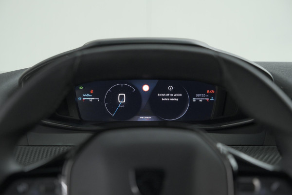 Peugeot 2008 PureTech 100 Allure | Camera | Navigatie | Parkeersensoren | Apple Carplay