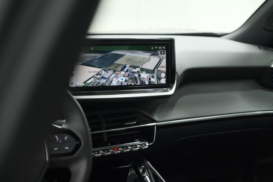 Peugeot 2008 PureTech 100 Allure | Camera | Navigatie | Parkeersensoren | Apple Carplay