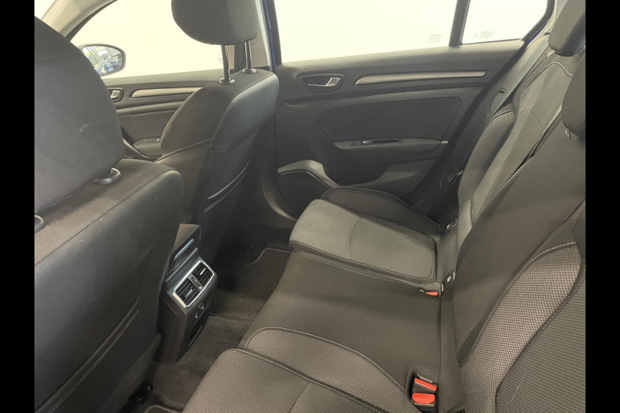 Renault MEGANE Estate 1.3 TCe 140 Equilibre Navigatie Apple Carplay/Android Auto Parkeersensoren Cruise Control Ledverlichting Climate Control