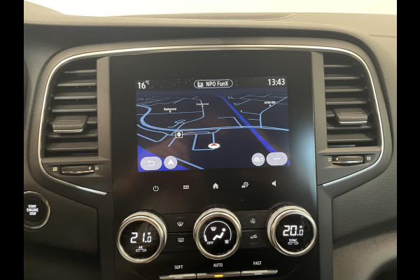 Renault MEGANE Estate 1.3 TCe 140 Equilibre Navigatie Apple Carplay/Android Auto Parkeersensoren Cruise Control Ledverlichting Climate Control