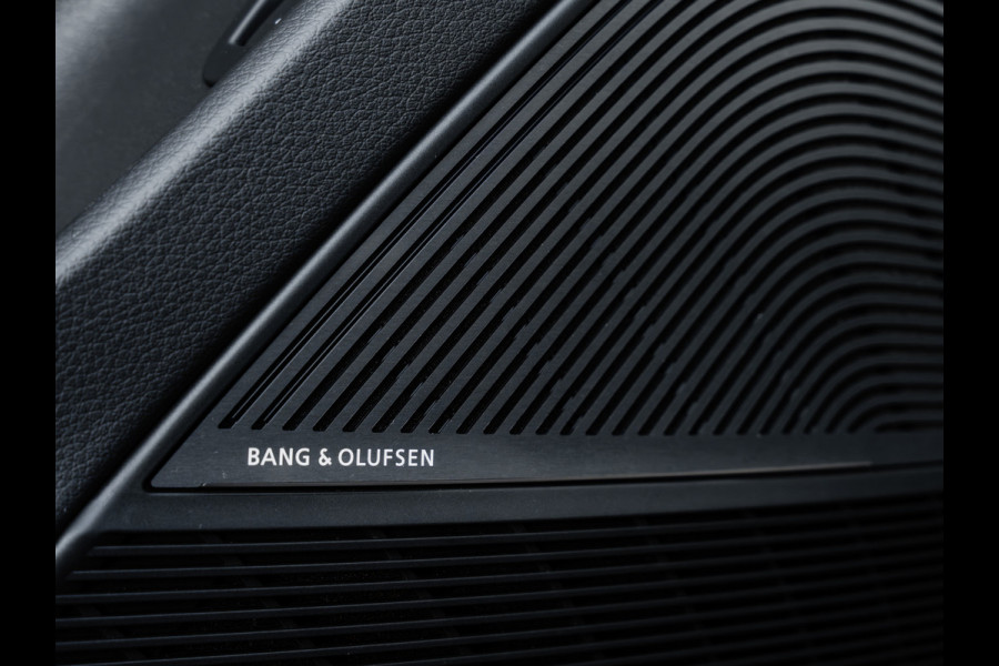 Audi RSQ8 4.0 TFSI quattro Performance | B&O 3D | Carbon | RS-designpakket blauw