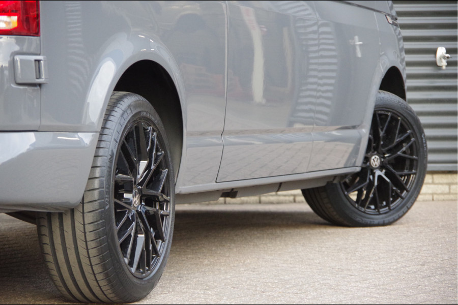 Volkswagen Transporter 2.0 TDI L2 150PK AUT. LED, TREKHAAK, CRUISE, CARPLAY, AIRCO, PARKEERSENSOREN, NL AUTO, NAP