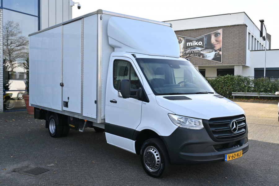 Mercedes-Benz Sprinter 515 CDI L3 Bakwagen met laadklep Dhollandia klep, MBUX met Apple Carplay/Android Auto