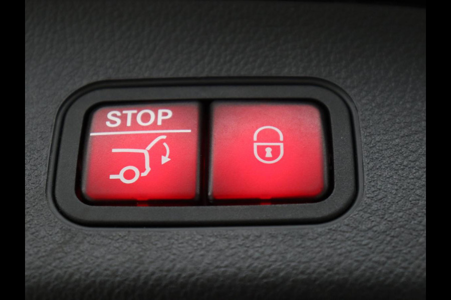 Mercedes-Benz EQA 250 AMG 67kWh | Trekhaak | Carplay | Head-Up | Stoelverwarming | Memory | Keyless | Navigatie | Leder/Alcantara | Sfeerverlichting | Widescreen | Full LED | Park Assist