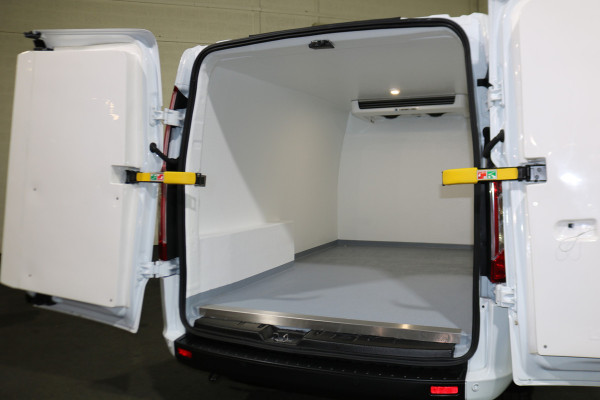 Ford Transit Custom 2.0 TDCI 130pk L2 H1 Trend Koelwagen Automaat Airco Camera Apple Carplay