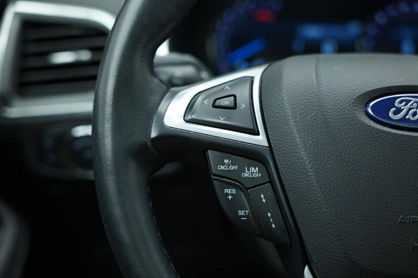 Ford Galaxy 2.5i HEV |7Pers|Pano|Stuurverwarm.|Camera|