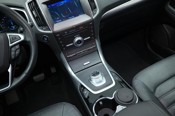 Ford Galaxy 2.5i HEV |7Pers|Pano|Stuurverwarm.|Camera|