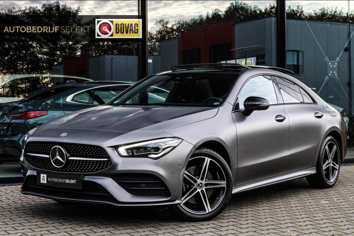 Mercedes-Benz CLA-Klasse 250 e AMG - PANO - MATGRIJS - SFEER - CAMERA