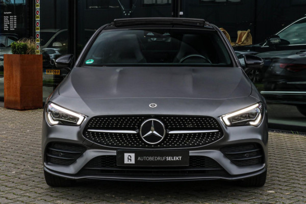 Mercedes-Benz CLA-Klasse 250 e AMG - PANO - MATGRIJS - SFEER - CAMERA