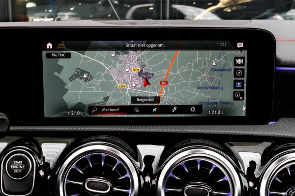 Mercedes-Benz CLA-Klasse 250 e AMG - PANO - MATGRIJS - SFEER - CAMERA