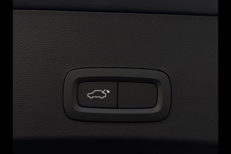 Volvo XC40 1.5 T3 Momentum M2019 LAGE KM 1e EIG NAVI PDC SPORTVELGEN CR CON