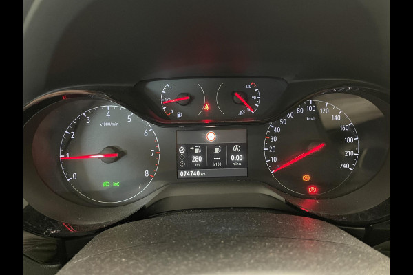 Opel Corsa 1.2 Edition Navigatie Apple Carplay/Android Auto Camera Parkeersensoren Cruise Control Airco