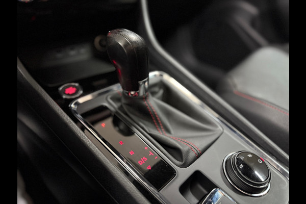 Seat Ateca 1.4 EcoTSI FR | Leder | Pano | Adaptive Cruise Control | 360° Camera | Navi | Virtual Cockpit | Parkeerhulp