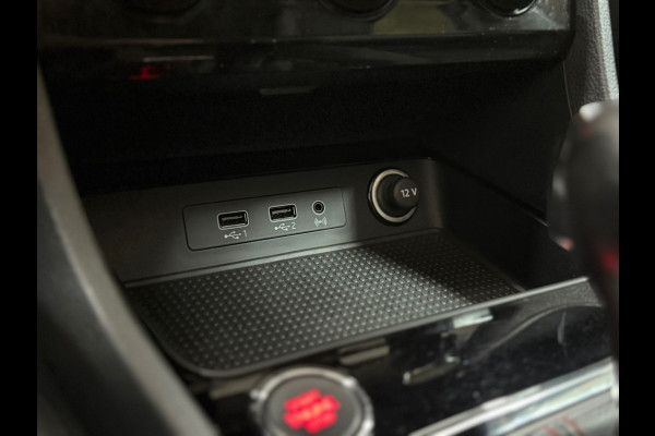 Seat Ateca 1.4 EcoTSI FR | Leder | Pano | Adaptive Cruise Control | 360° Camera | Navi | Virtual Cockpit | Parkeerhulp