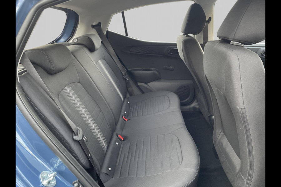 Hyundai i10 1.0 Comfort VAN: €22.190 VOOR: €19.440