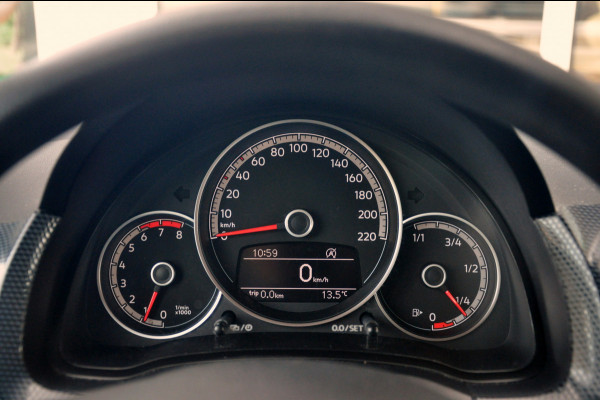 Volkswagen up! 1.0 BMT move up! | Airco | Bluetooth | Dealeronderhouden