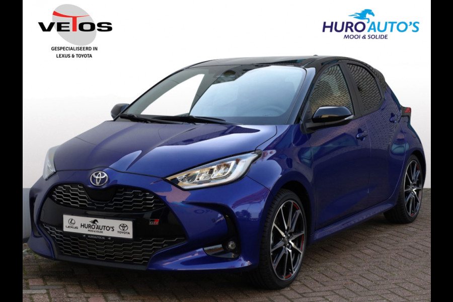 Toyota Yaris 1.5 Hybrid 130 GR Sport | Bi-Tone | Leder/Alcantara | Dodehoek