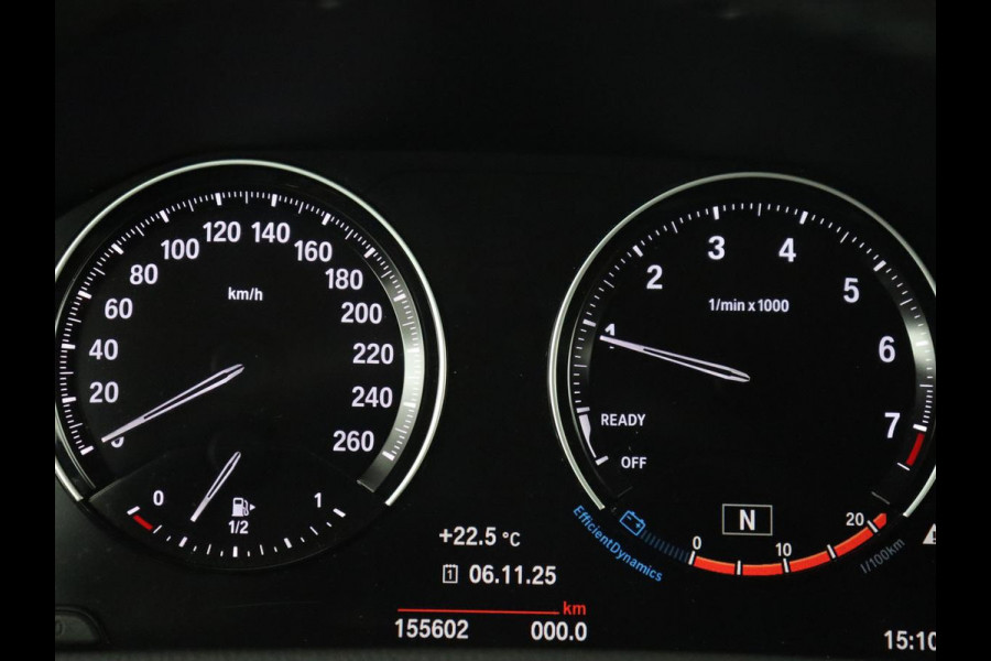 BMW 2 Serie Gran Tourer 216i Luxury Line 7-persoons | Trekhaak | Stoelverwarming | Leder | Head-Up | Camera | Navigatie | Full LED | Park Assist | Sfeerverlichting | Climate control | Getint glas