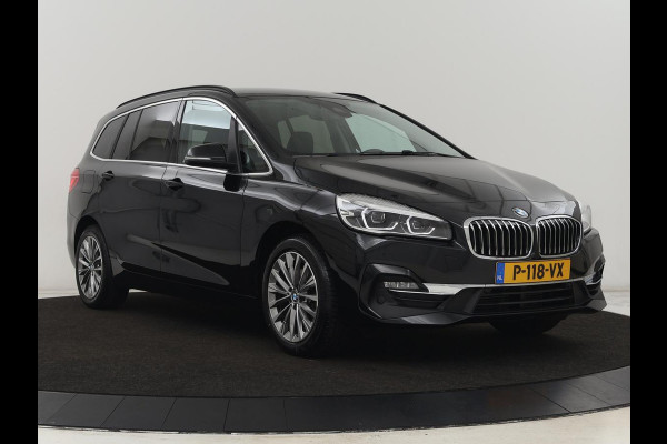 BMW 2 Serie Gran Tourer 216i Luxury Line 7-persoons | Trekhaak | Stoelverwarming | Leder | Head-Up | Camera | Navigatie | Full LED | Park Assist | Sfeerverlichting | Climate control | Getint glas