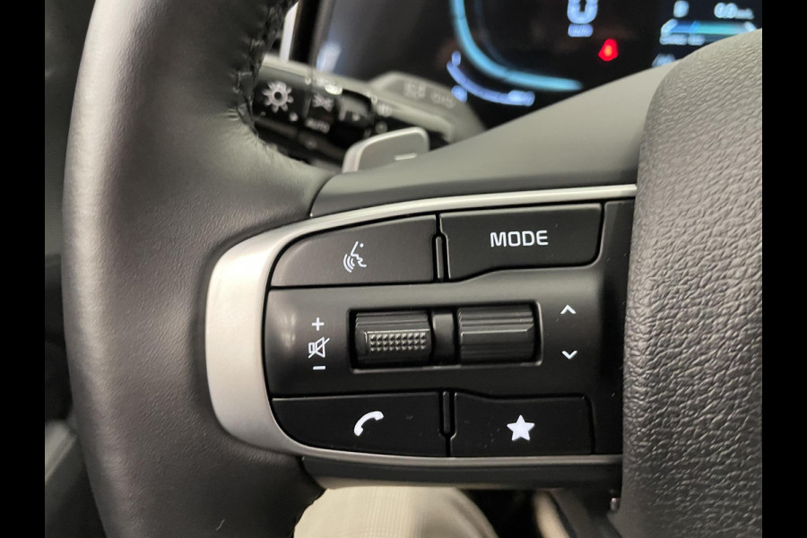 Kia Sportage 1.6 T-GDi PHEV 265pk AWD DynamicLine Airco Navi Carplay Adaptive Cruise Control PDC VA+ Camera 19" LM Velgen Full LED Virtual Cockpit