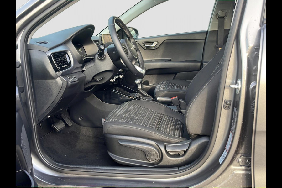 Kia Stonic 1.0 T-GDi MHEV DynamicPlusLine | Stoel- en Stuurverwarming | Automaat | Cruise | Carplay/Android Auto | Camera |