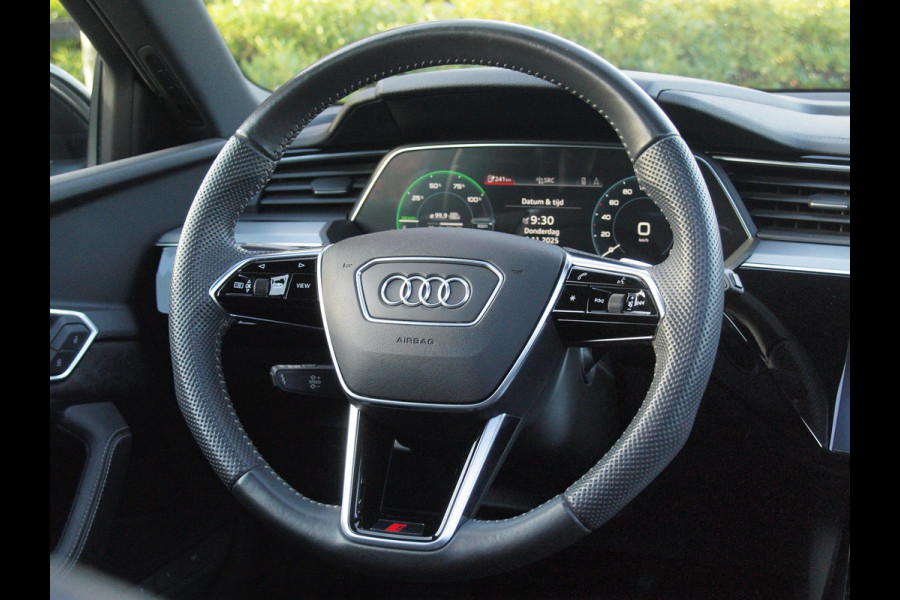 Audi e-tron e-tron 55 quattro advanced 95 kWh | S-line | Panoramadak | Bang & Olufsen | Camera | Apple Carplay |