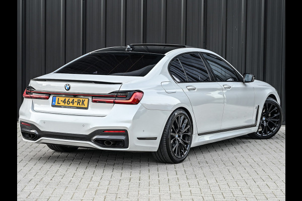 BMW 7 Serie 745e HIGH EXECUTIVE | M-SPORT | COMFORT ACCESS | STOELMASSAGE | ACTIVE CRUISE | ALCANTARA | HEAD-UP | DISPLAY KEY | LEDER | HARM