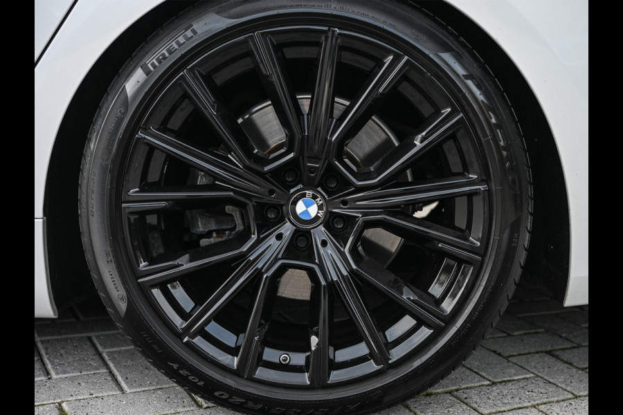 BMW 7 Serie 745e HIGH EXECUTIVE | M-SPORT | COMFORT ACCESS | STOELMASSAGE | ACTIVE CRUISE | ALCANTARA | HEAD-UP | DISPLAY KEY | LEDER | HARM