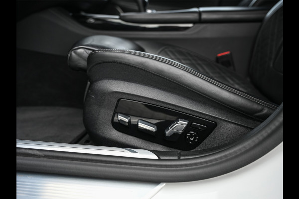 BMW 7 Serie 745e HIGH EXECUTIVE | M-SPORT | COMFORT ACCESS | STOELMASSAGE | ACTIVE CRUISE | ALCANTARA | HEAD-UP | DISPLAY KEY | LEDER | HARM