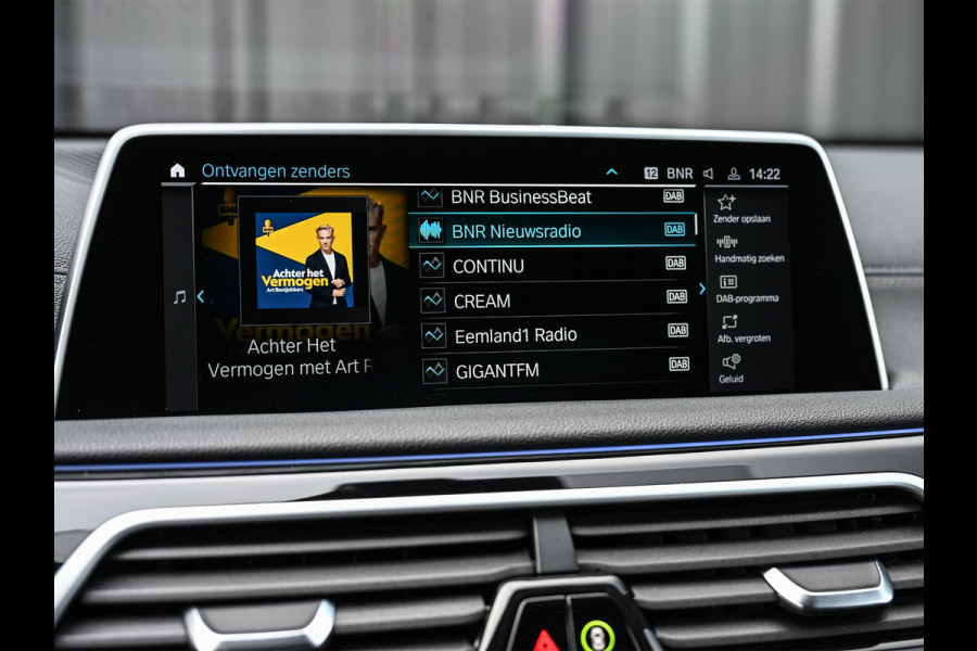 BMW 7 Serie 745e HIGH EXECUTIVE | M-SPORT | COMFORT ACCESS | STOELMASSAGE | ACTIVE CRUISE | ALCANTARA | HEAD-UP | DISPLAY KEY | LEDER | HARM