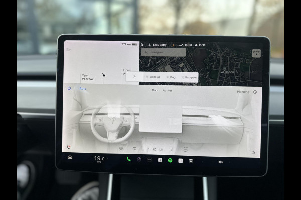 Tesla Model 3 Standard RWD Plus 60 kWh AUTOPILOT | AFNEEMBARE TREKHAAK | RIJKLAAR GELEVERD MET 12 MND BOVAG GARANTIE