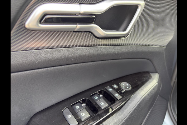 Kia Sportage 1.6 T-GDi Plug-in Hybrid AWD DynamicPlusLine | Pano | Stoel- en Stuurverwarming | Elektr. Bestuurdersstoel | LED | 19-Inch LMV |