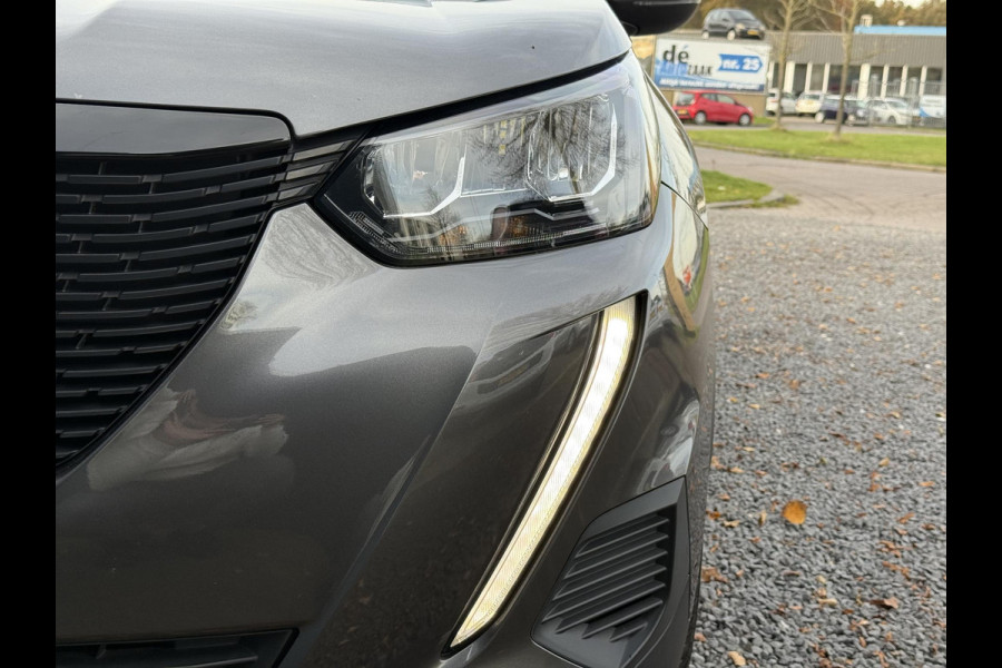 Peugeot 2008 1.2 PureTech Active 2e Eigenaar,Navi,Trekhaak,Pdc,6 Bak,Clima,Cruise,102pk,Apk tot 11-2026