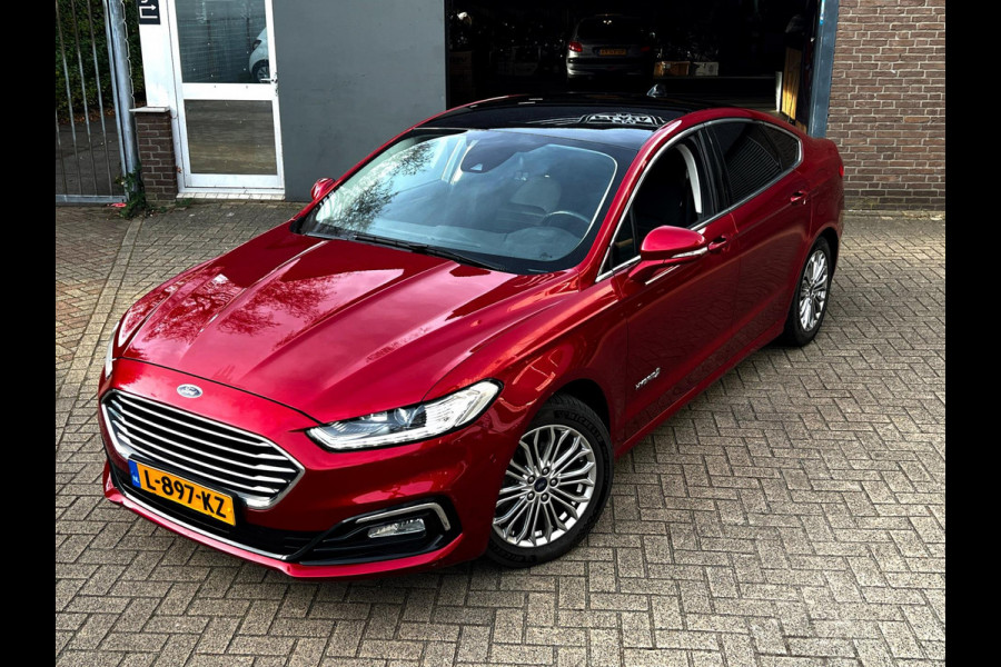 Ford Mondeo 2.0 IVCT HEV Titanium Carplay_Camera Full option