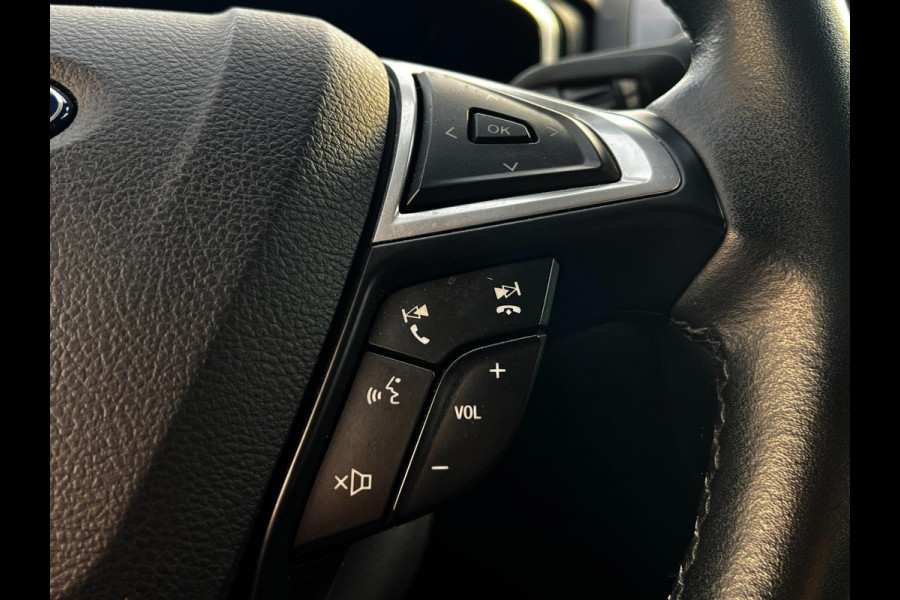 Ford Mondeo 2.0 IVCT HEV Titanium Carplay_Camera Full option