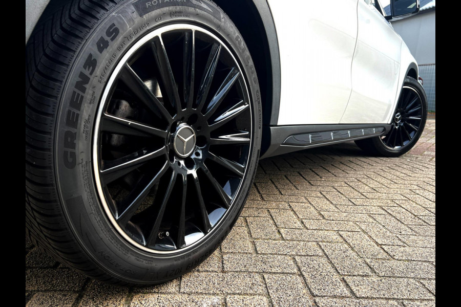 Mercedes-Benz GLA 180 Sport Edition AMG-Line_carplay_Panorama_Camera_Navi_Cruise