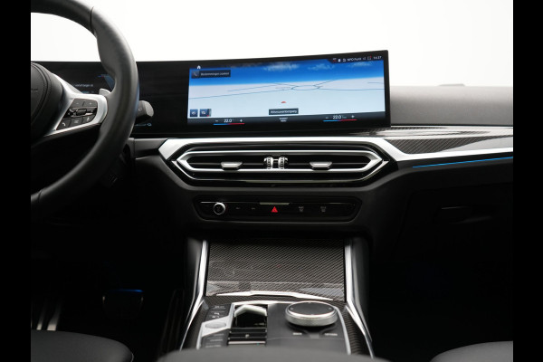 BMW 3 Serie Touring 330e M Sport Pro Plug In Hybrid 292pk Dealer O.H. PHEV | Widescreen Navi | Trekhaak Af Fabriek | Panodak | Adaptive Cruise | Camera |  Alcantara Sportstoelen Memory & Verwarmd | Sfeerverlichting | Apple Carplay | Stuur Verwarmd | Navigatie |