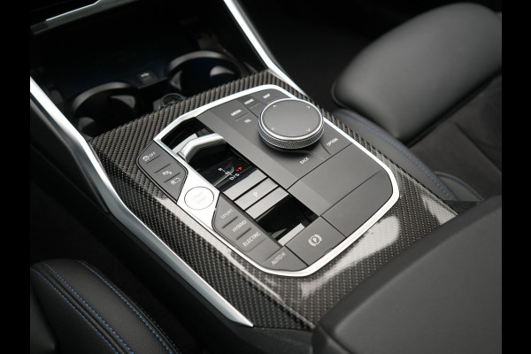 BMW 3 Serie Touring 330e M Sport Pro Plug In Hybrid 292pk Dealer O.H. PHEV | Widescreen Navi | Trekhaak Af Fabriek | Panodak | Adaptive Cruise | Camera |  Alcantara Sportstoelen Memory & Verwarmd | Sfeerverlichting | Apple Carplay | Stuur Verwarmd | Navigatie |