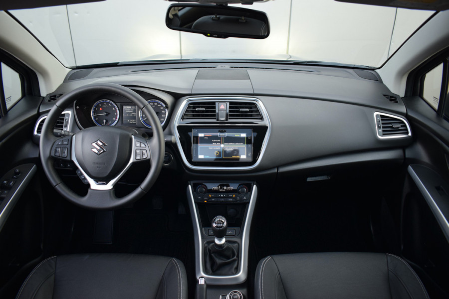 Suzuki S-Cross 1.4 Boosterjet AllGrip Style Smart Hybrid | 4X4 | Pano | Leer | Stoelverw. | Camera