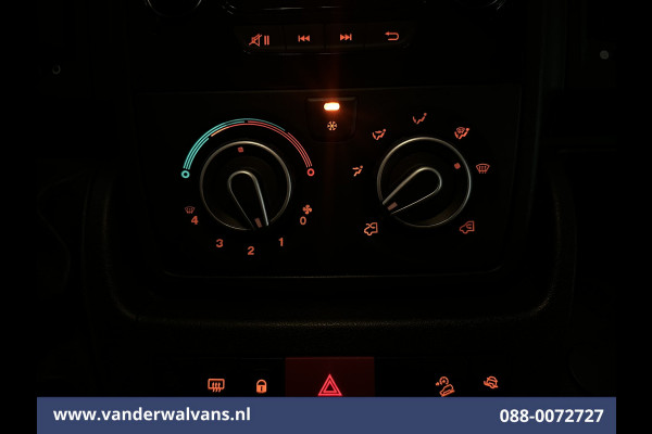 Peugeot Boxer 2.2 BlueHDi 141pk Bakwagen Laadklep Euro6 Airco | Cruisecontrol | Bijrijdersbank 955kg laadvermogen