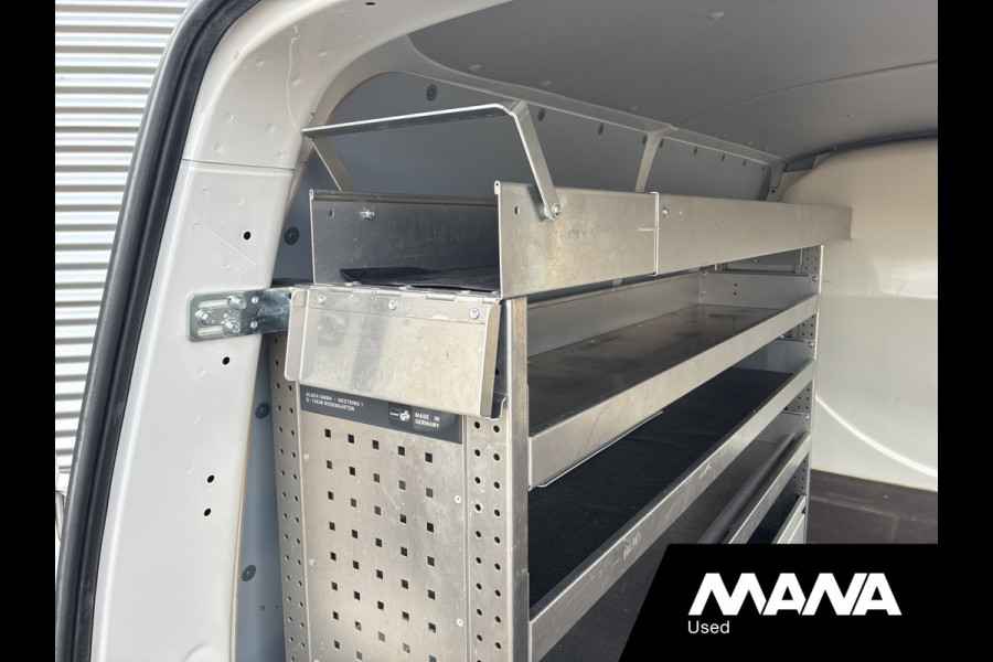 Volkswagen Transporter 2.0 TDI 110PK L1H1 Camera Airco Cruise Trekhaak Voorruitverwarming