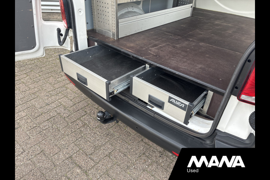 Volkswagen Transporter 2.0 TDI 110PK L1H1 Camera Airco Cruise Trekhaak Voorruitverwarming