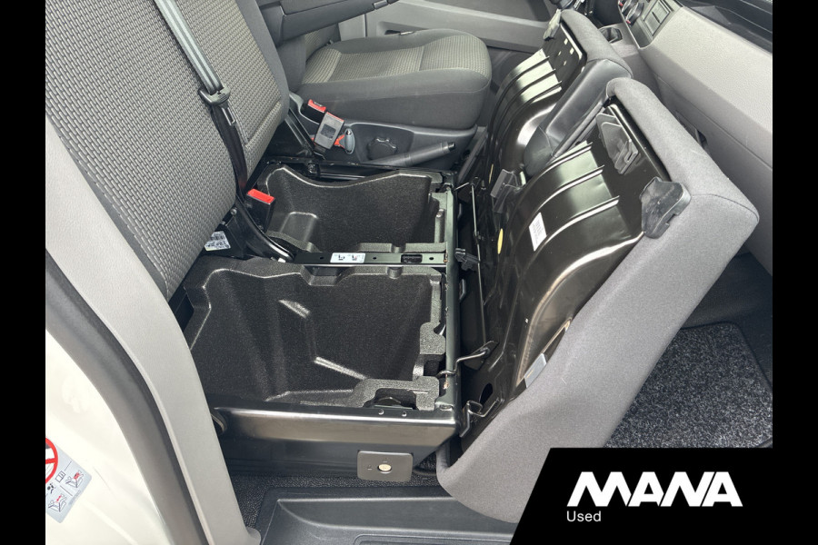 Volkswagen Transporter 2.0 TDI 110PK L1H1 Camera Airco Cruise Trekhaak Voorruitverwarming