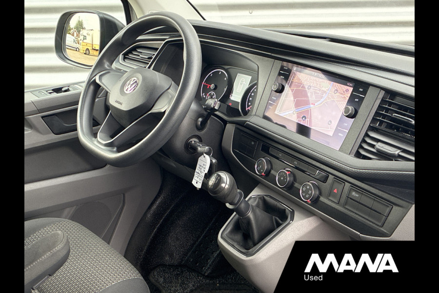 Volkswagen Transporter 2.0 TDI 110PK L1H1 Camera Airco Cruise Trekhaak Voorruitverwarming